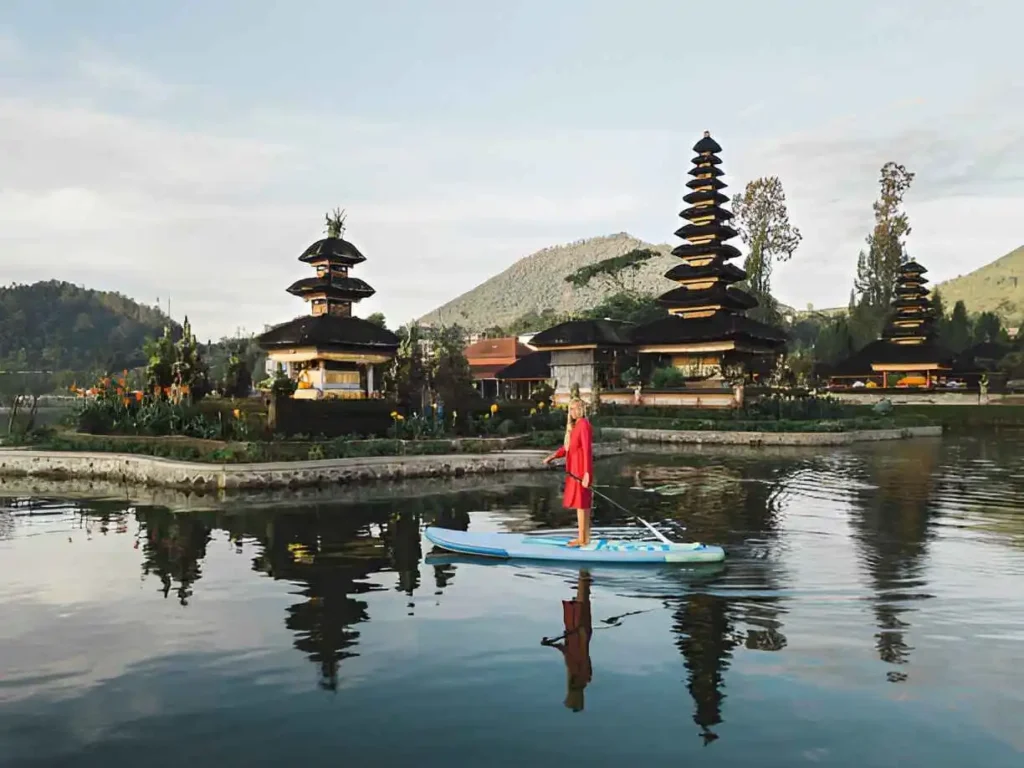 Visit Temple in bali