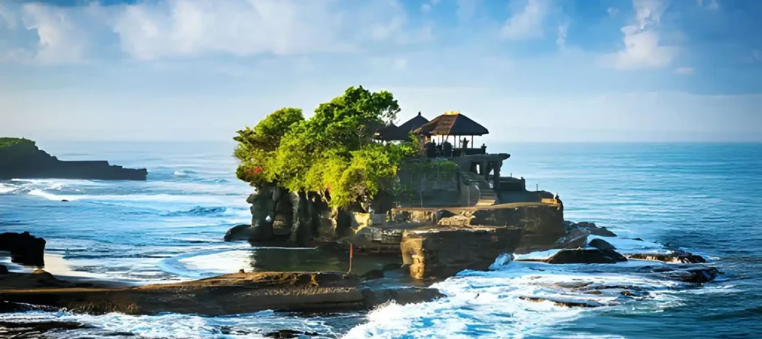 Tanah lot temple bali