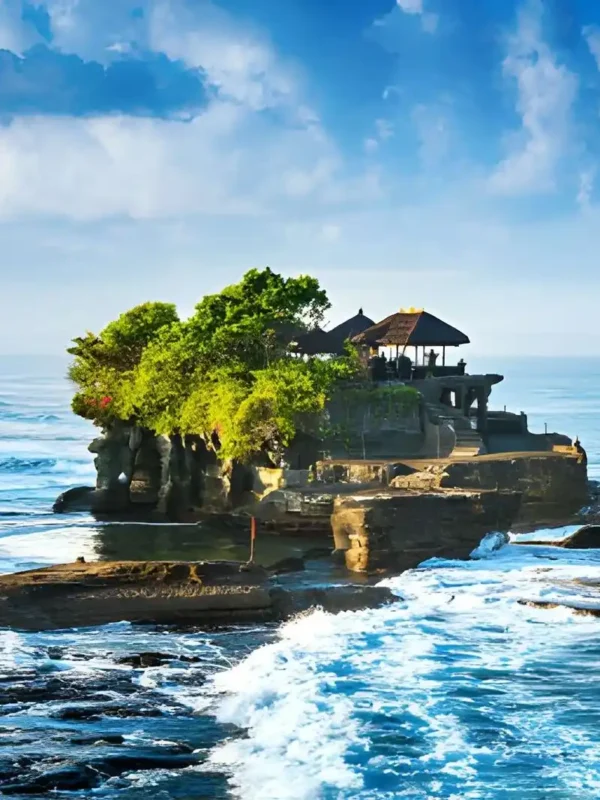 Tanah lot temple bali