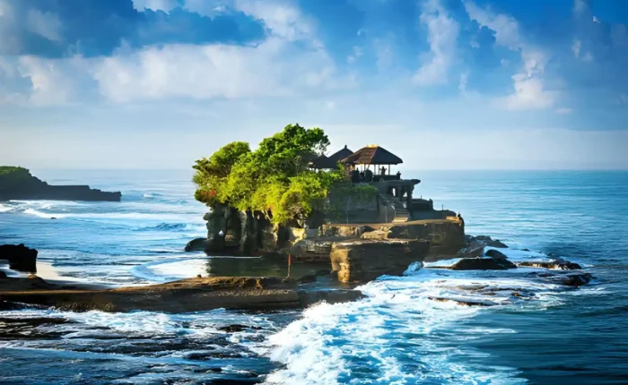 Tanah lot temple bali
