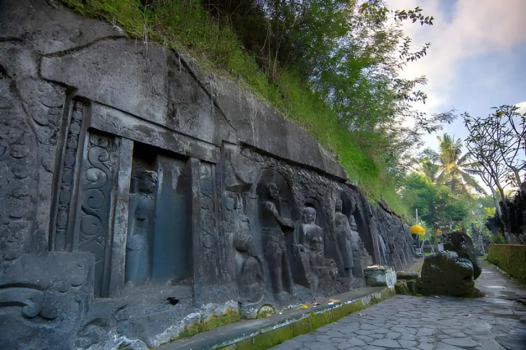 Yeh Pulu Reliefs in Ubud Bali
