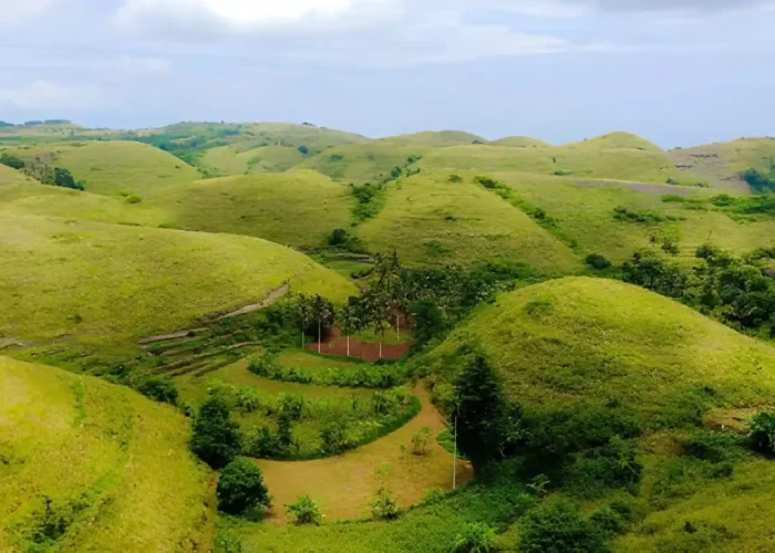 Teletubbies Hill Nusa Penida