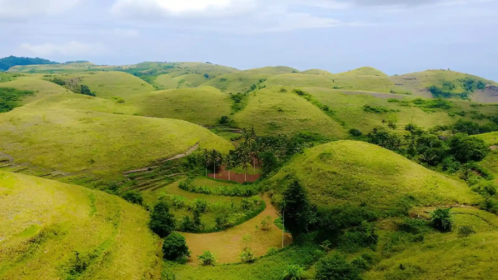 Teletubbies Hill Nusa Penida