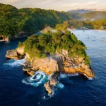 Crystal Bay Nusa Penida Clear Waters & Stunning Coastal Views Crystal Bay Nusa Penida Clear Waters & Stunning Coastal Views