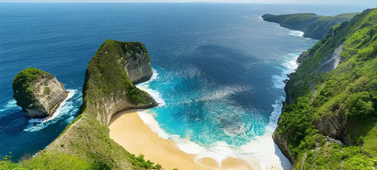 Kelingking Beach Nusa Penida Iconic Views & the Best Time to Visit