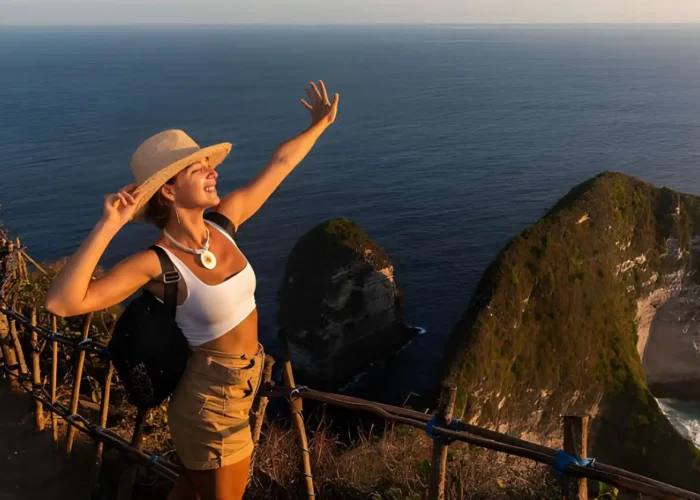 Private Bali Tours vs Group Tours